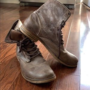 Steve Madden men’s boots